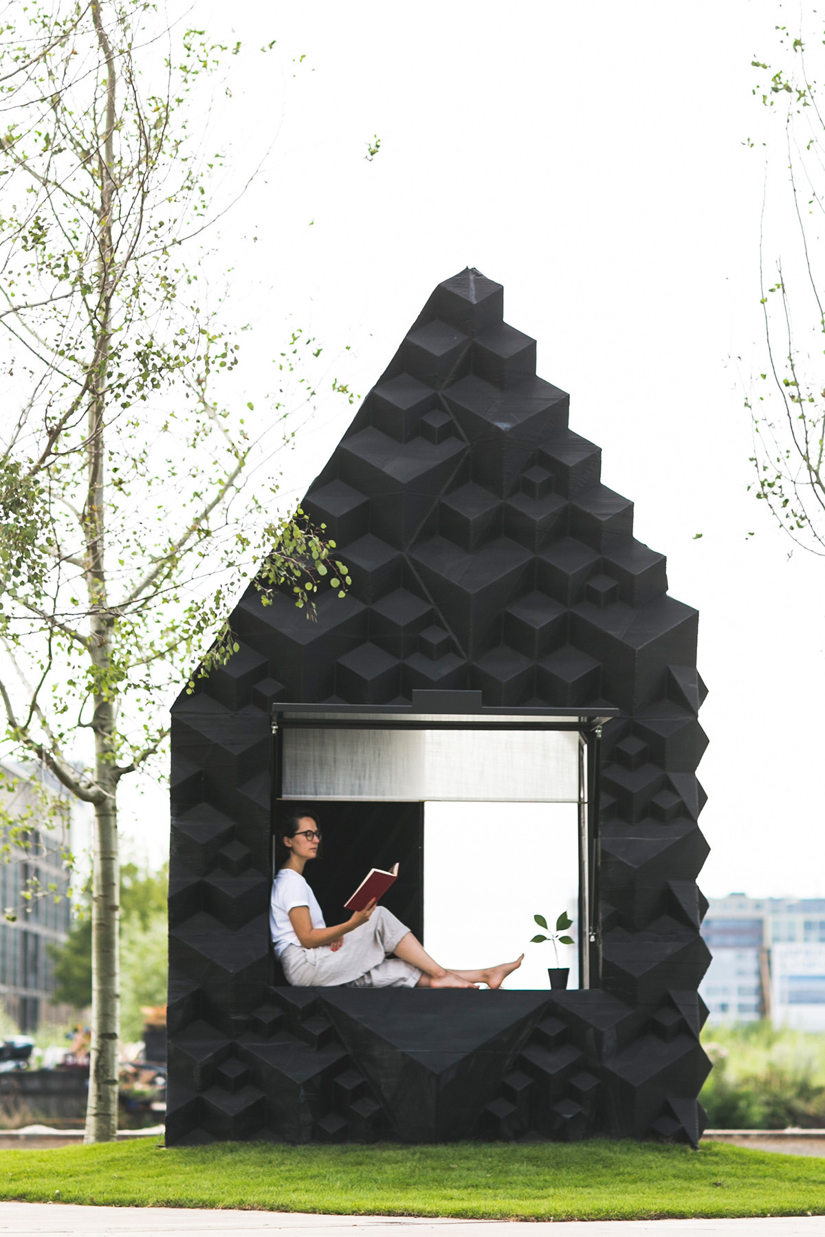DUS Urban Cabin 03 Sophia van den Hoek 1200x1800