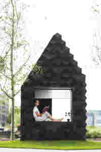 DUS Urban Cabin 03 Sophia van den Hoek 1200x1800