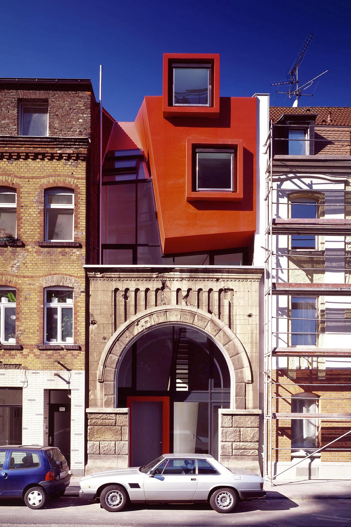 BB frontal1 1200x1800