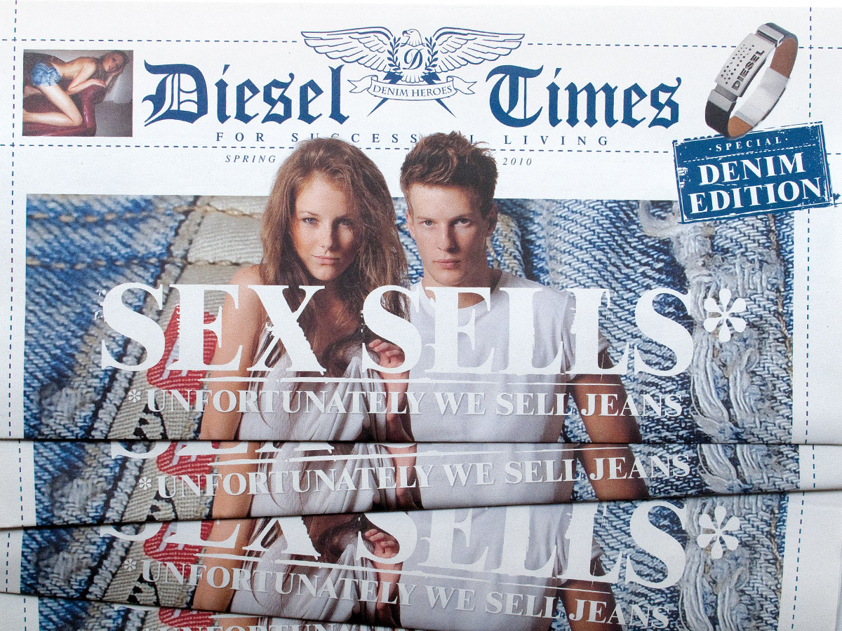 Diesel Times Mockups Slider 2