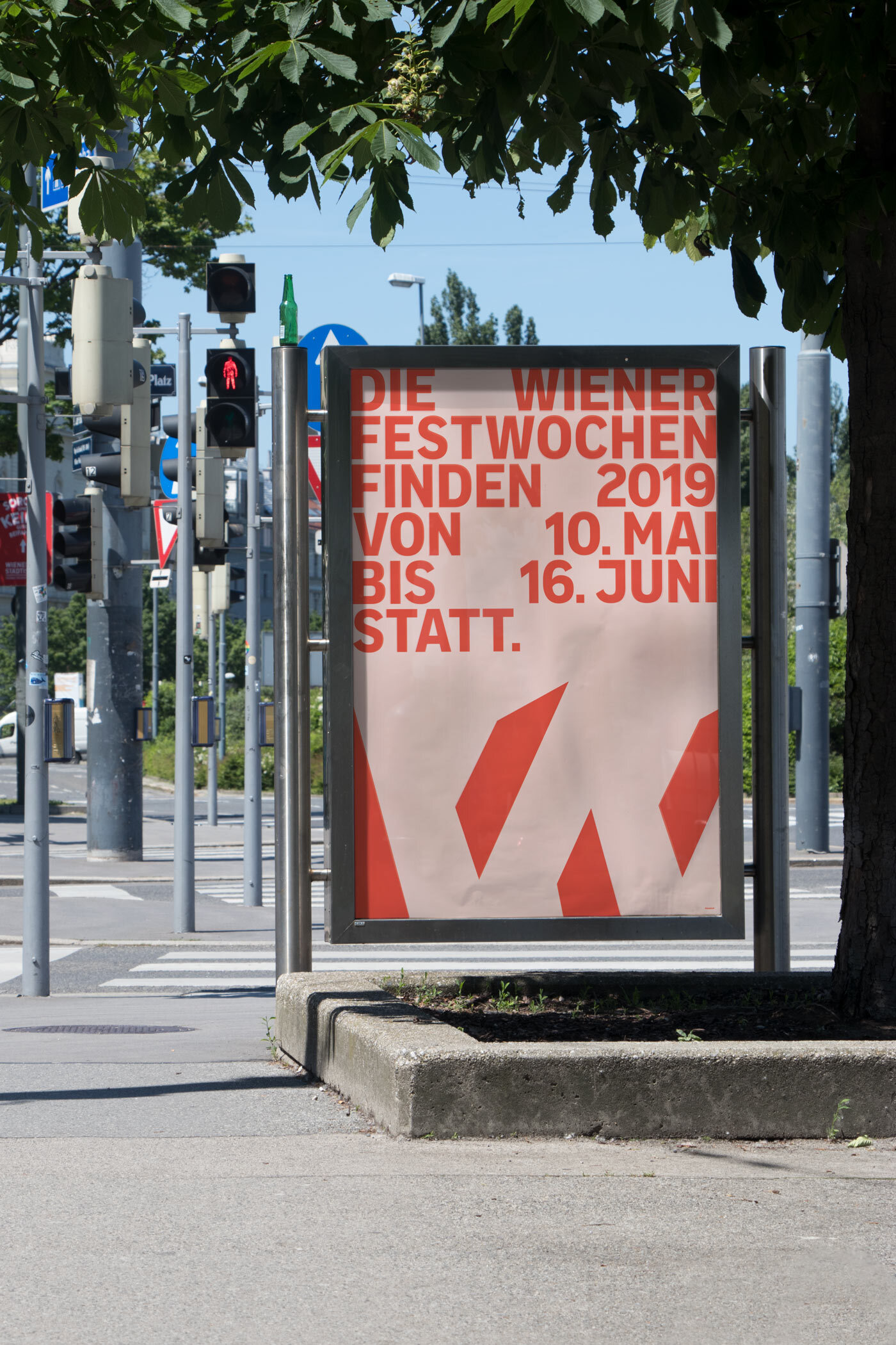 WFW 2019 OOH IMG 9409 1400x2100px
