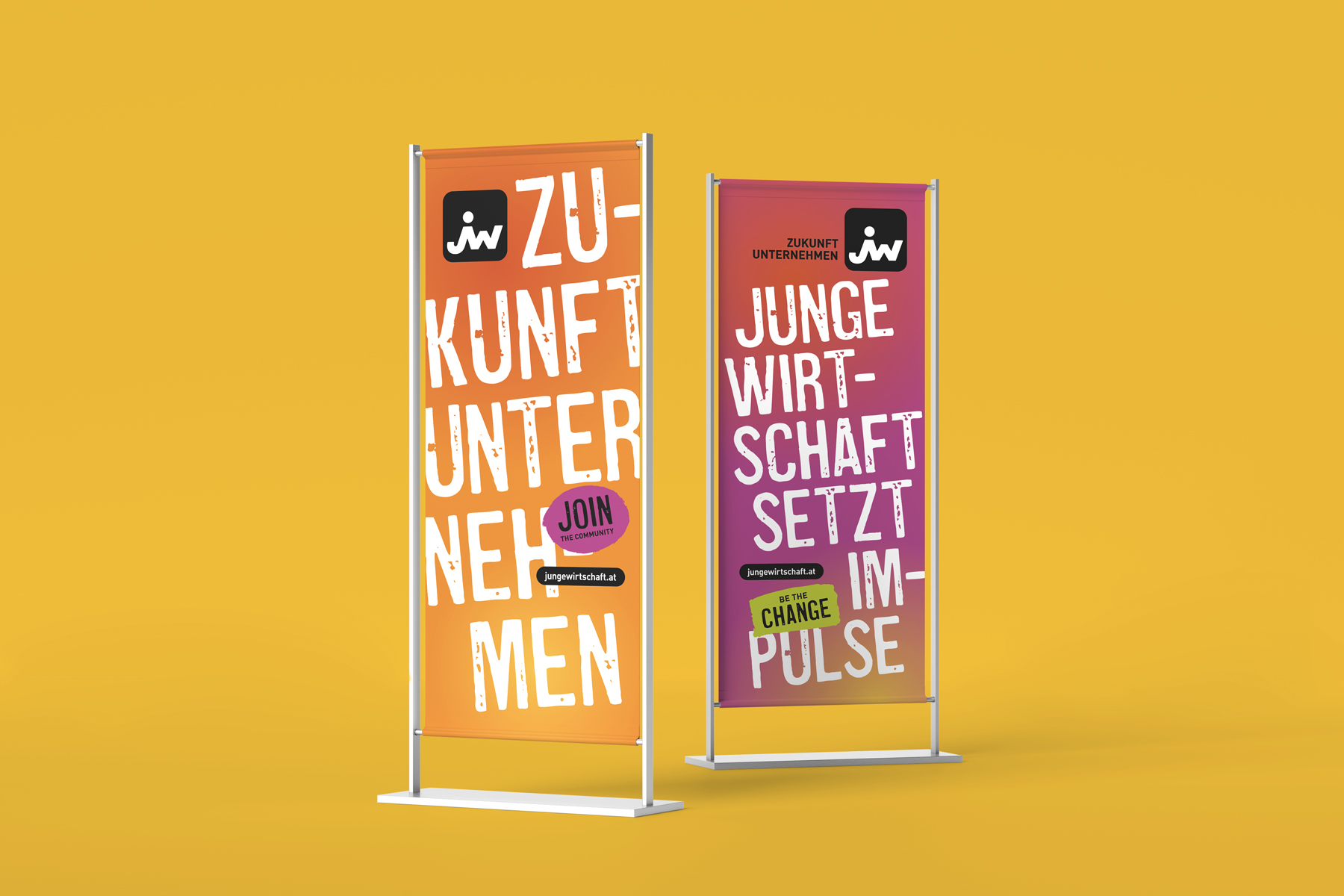 Jw mockup rollup 1800x1200 04